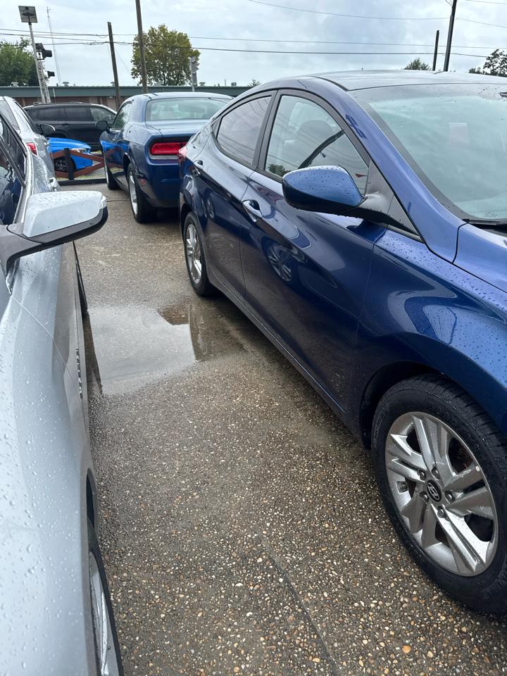 Hyundai Elantra SE 6AT 2016