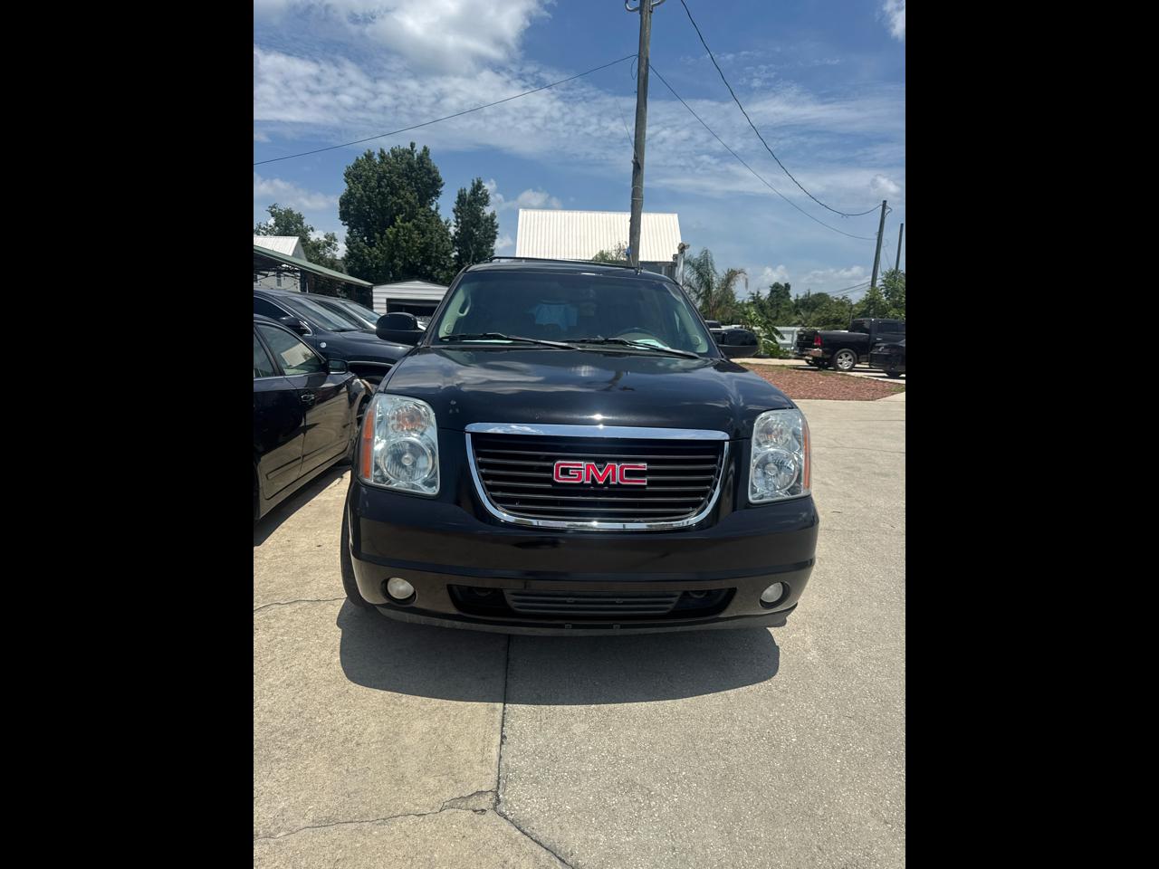 2008 GMC Yukon XL SLE-1 1/2 Ton 2WD