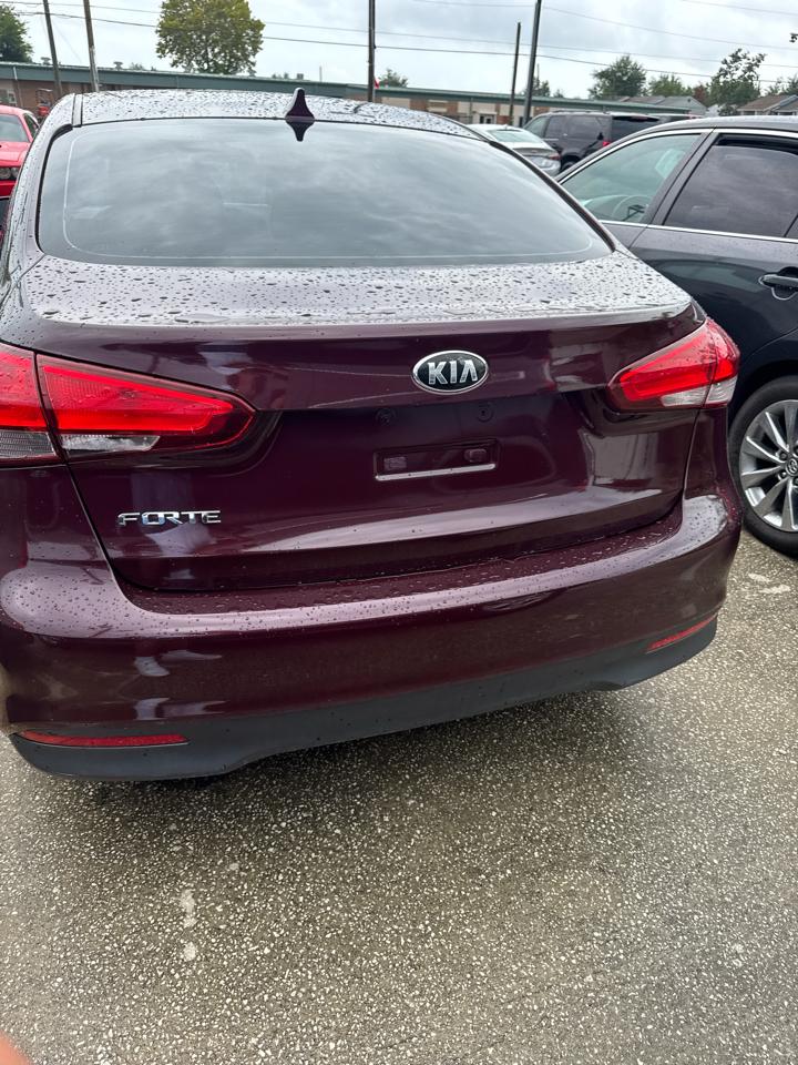 Kia Forte LX 6A 2017