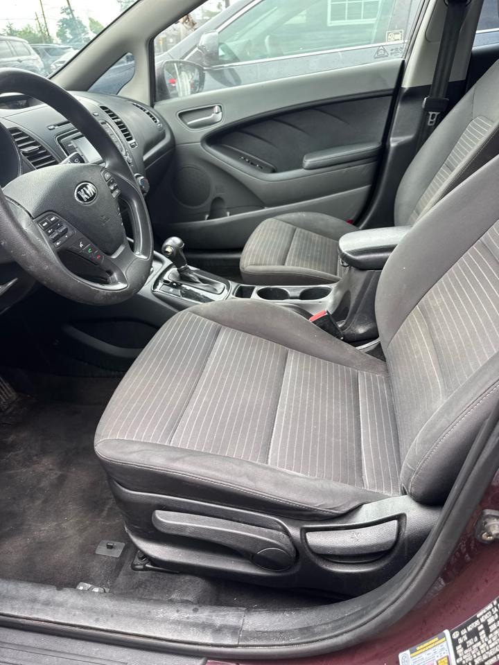 Kia Forte LX 6A 2017