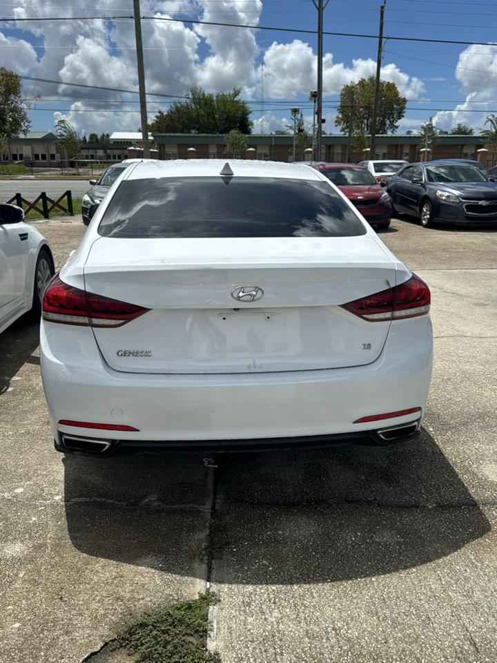 Hyundai Genesis 3.8L 2016