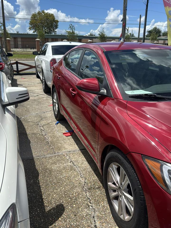 Hyundai Elantra SE 6AT 2017