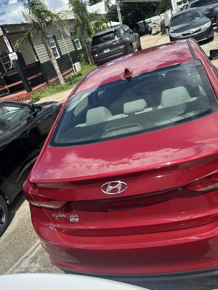 Hyundai Elantra SE 6AT 2017