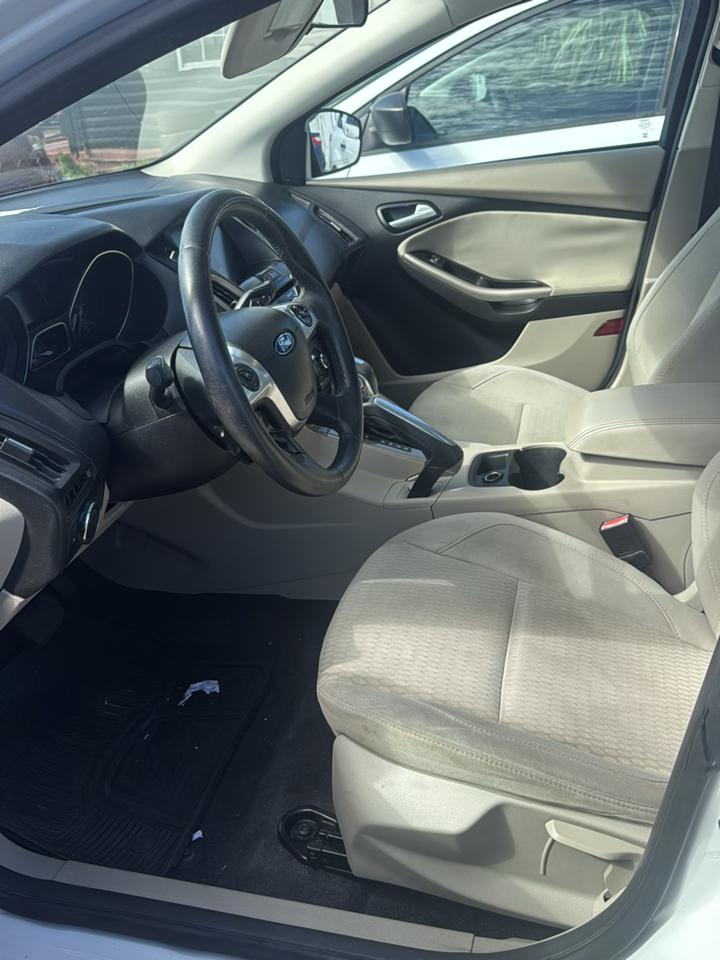 Ford Focus SEL 2012