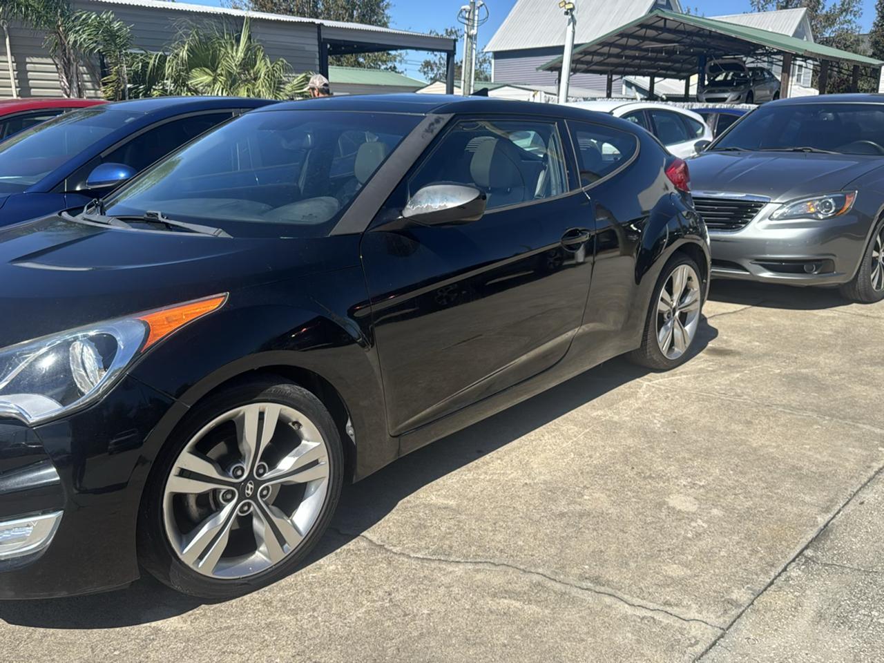 Hyundai Veloster Base 2014