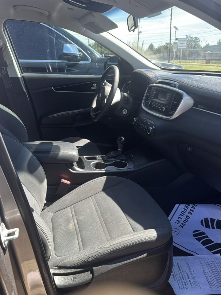 Kia Sorento L 2WD 2016