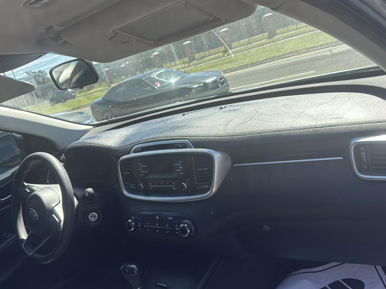 Kia Sorento L 2WD 2016