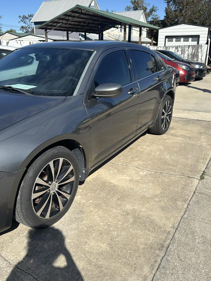 Chrysler 200 S 2012