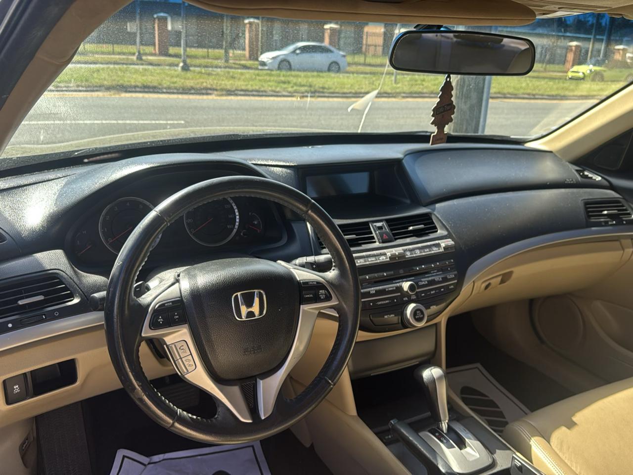 Honda Accord EX-L V6 Coupe AT 2012