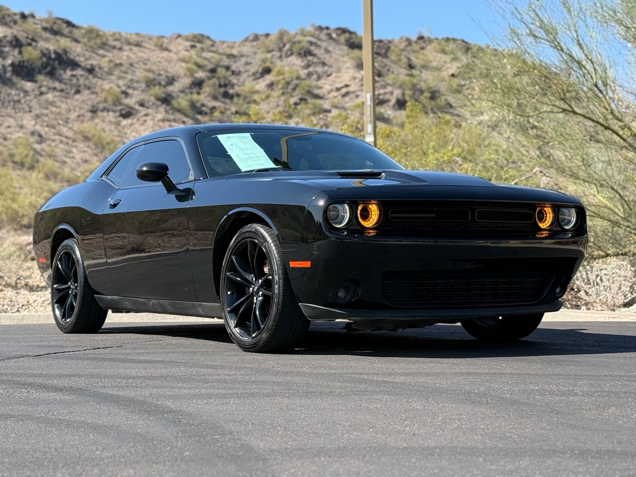 2018 Dodge Challenger SXT RWD