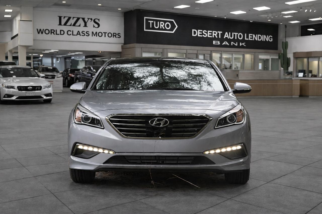 Hyundai Sonata 4dr Sdn 2.4L SE 2015