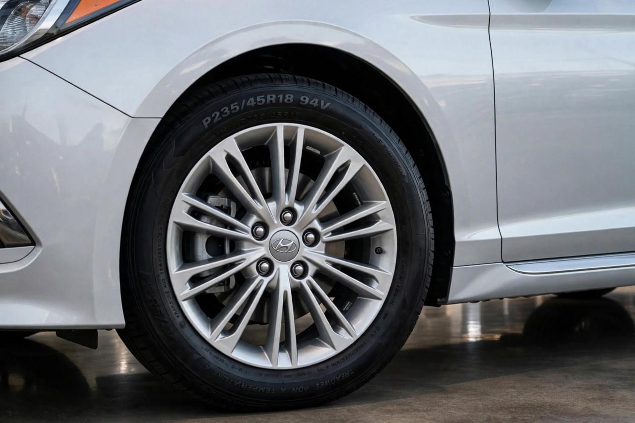 Hyundai Sonata 4dr Sdn 2.4L SE 2015