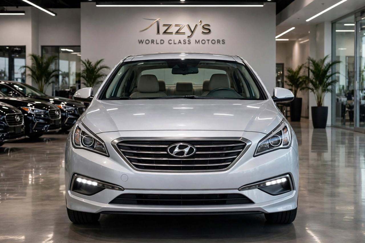 Hyundai Sonata 4dr Sdn 2.4L SE 2015
