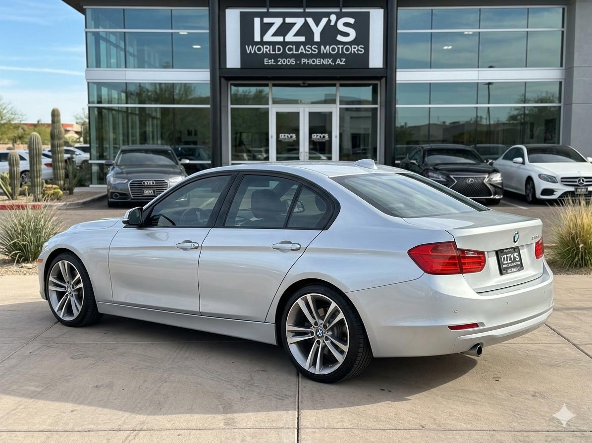 BMW 3 Series 4dr Sdn 328i RWD South Africa SULEV 2016