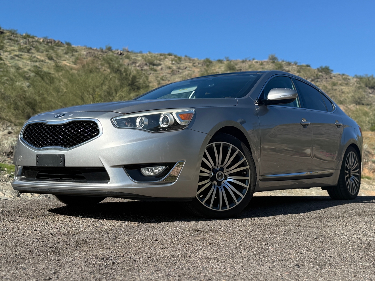 Kia Cadenza 4dr Sdn Premium 2014