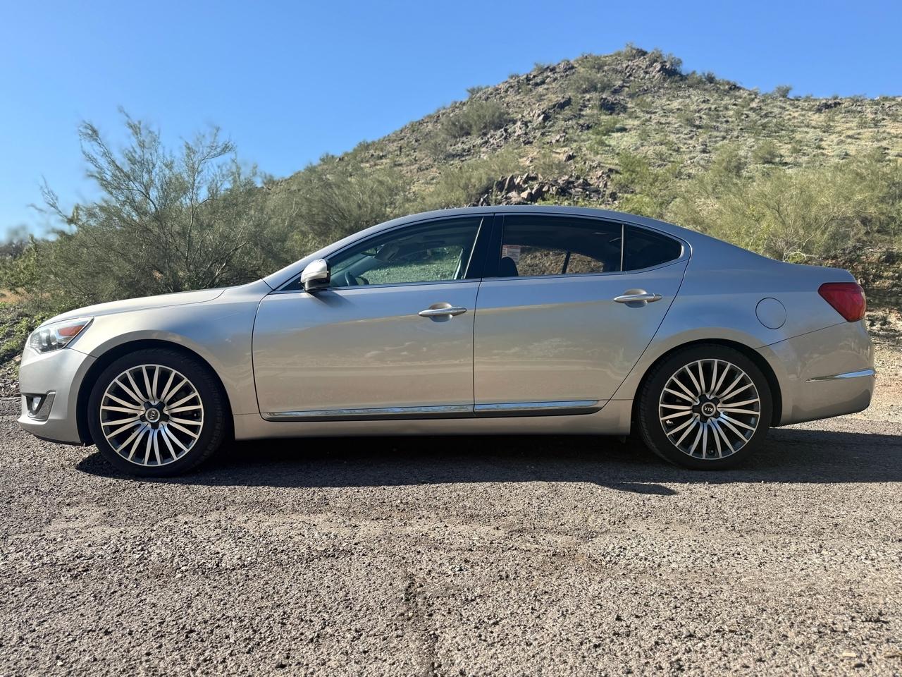 Kia Cadenza 4dr Sdn Premium 2014