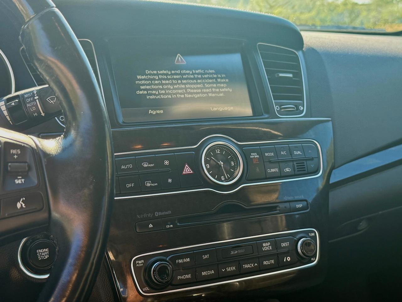 Kia Cadenza 4dr Sdn Premium 2014