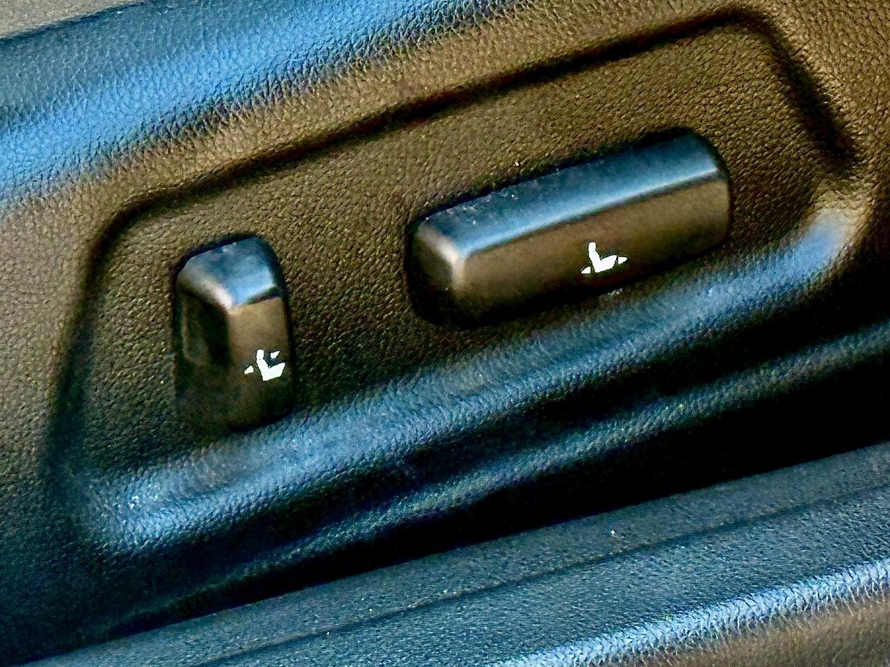 Kia Cadenza 4dr Sdn Premium 2014