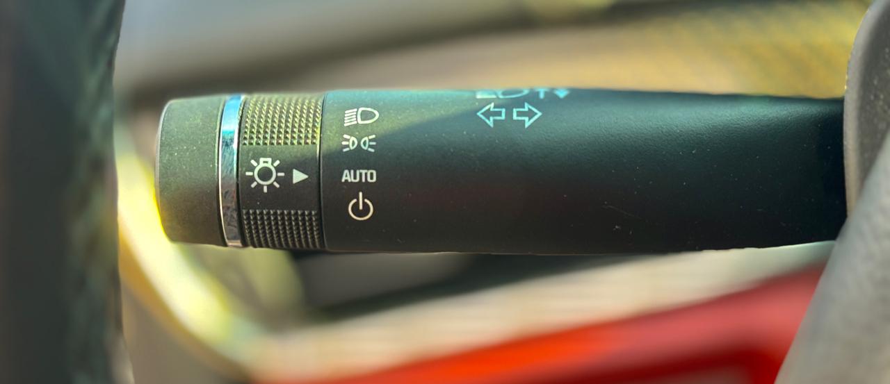 Cadillac ATS 4dr Sdn 2.0L Performance RWD 2014