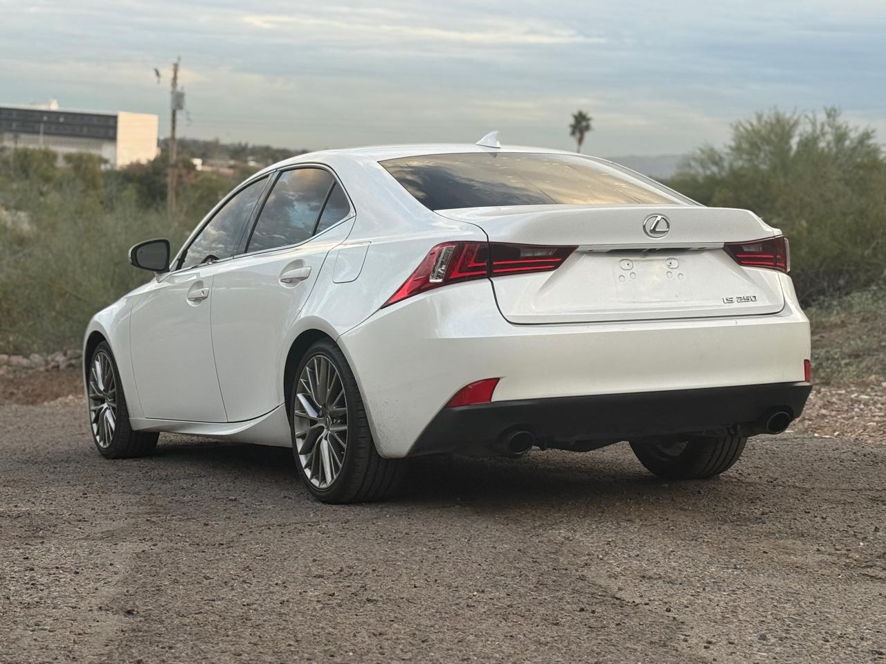 Lexus IS 250 4dr Sport Sdn Auto RWD 2014