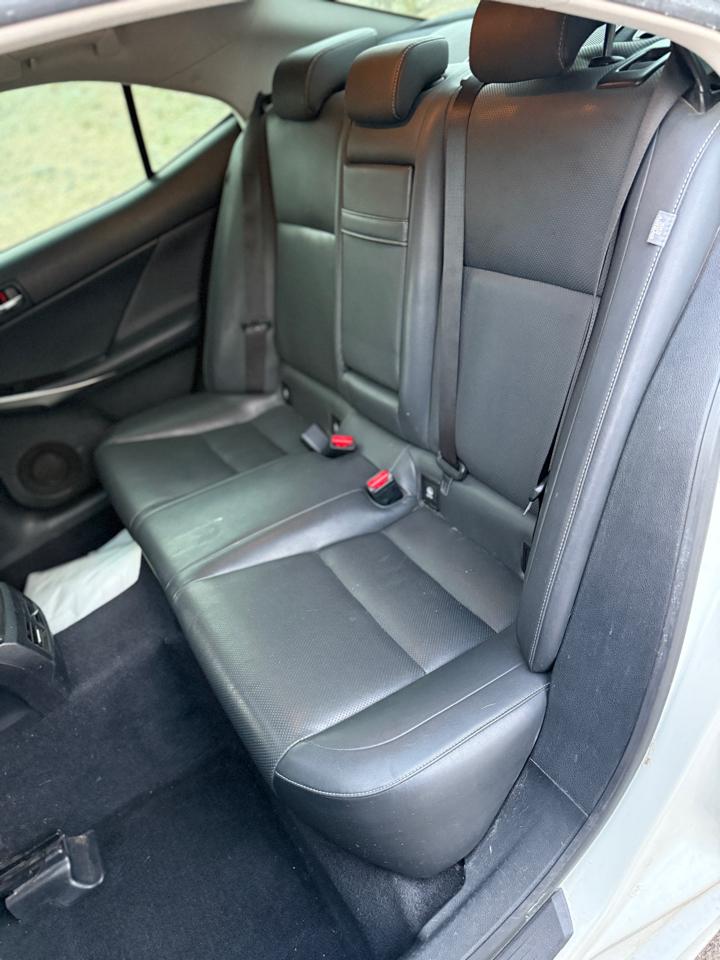 Lexus IS 250 4dr Sport Sdn Auto RWD 2014