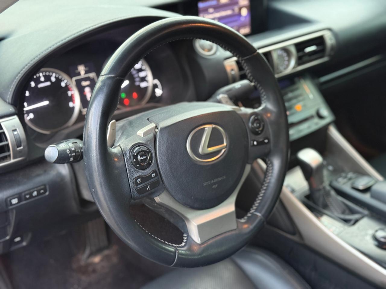 Lexus IS 250 4dr Sport Sdn Auto RWD 2014