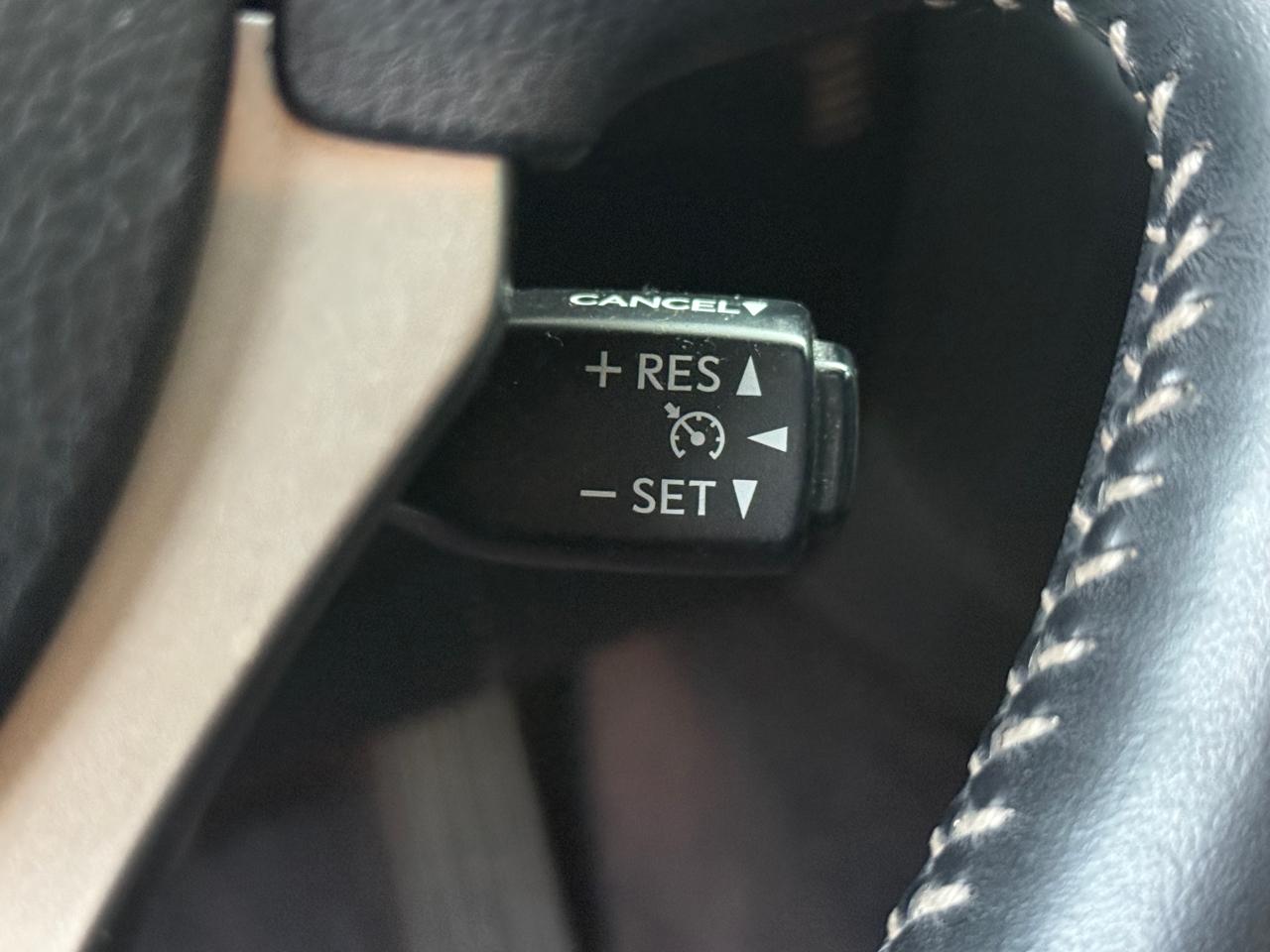 Lexus IS 250 4dr Sport Sdn Auto RWD 2014