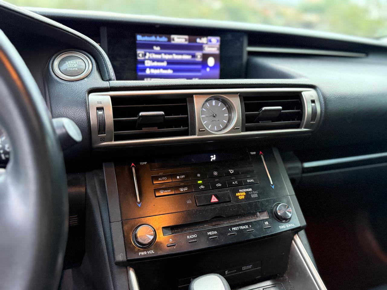 Lexus IS 250 4dr Sport Sdn Auto RWD 2014