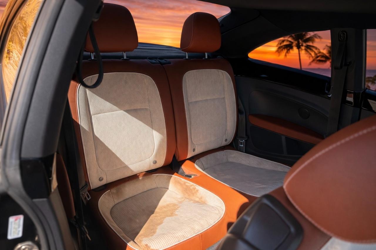 Volkswagen Beetle 1.8T Classic 2015