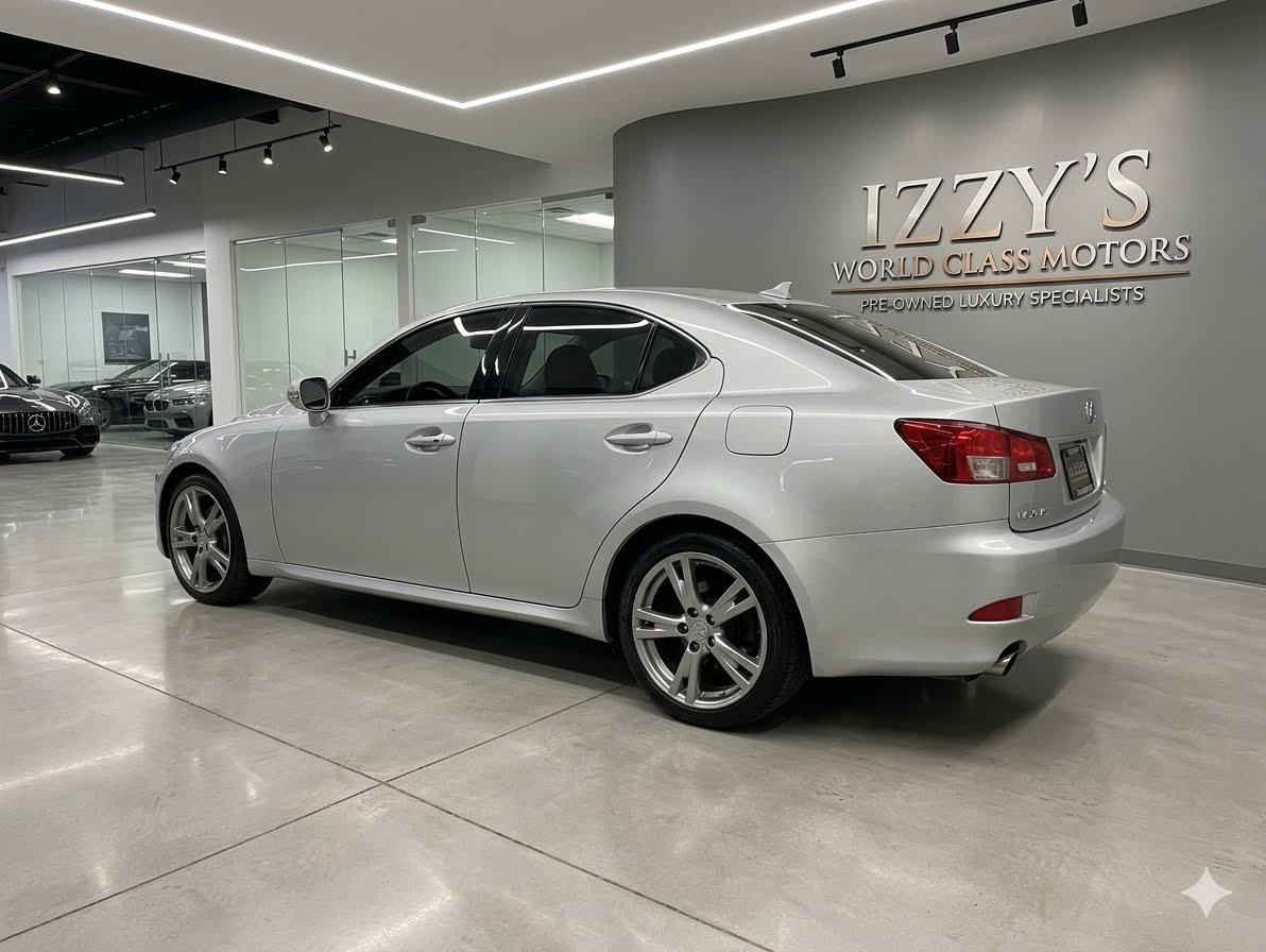 Lexus IS 250 4dr Sport Sdn Auto RWD 2011