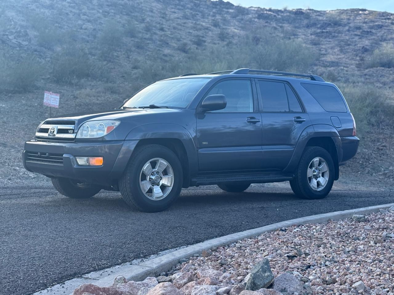 Toyota 4Runner 4dr SR5 V8 Auto (Natl) 2005