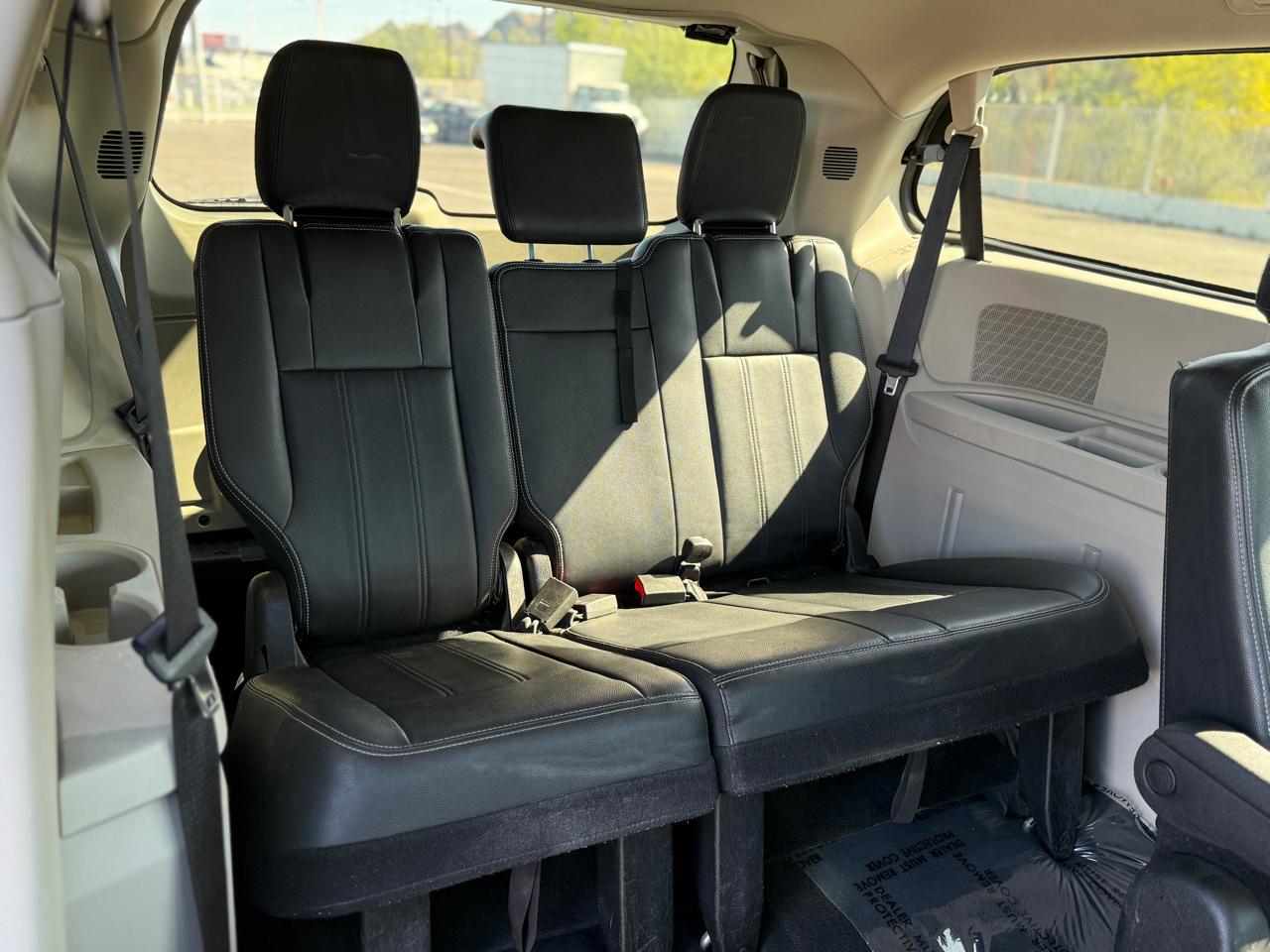 Chrysler Town & Country 4dr Wgn Touring 2015