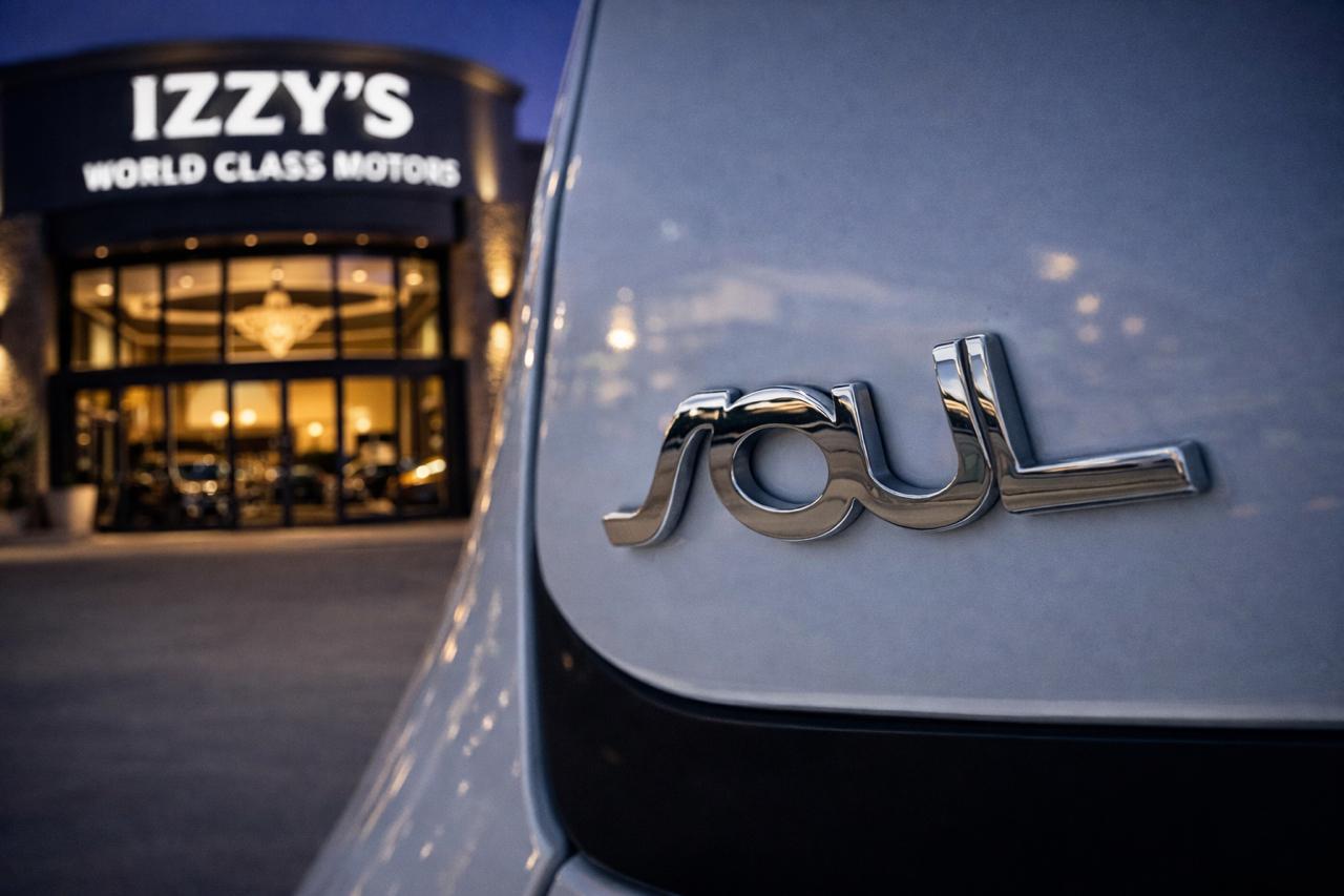 Kia Soul + w/Signature 2.0 Special Edition 2017