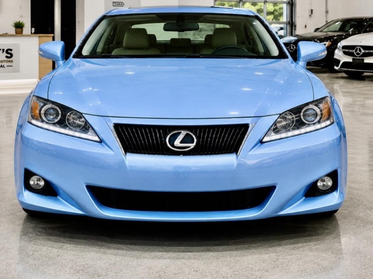 Lexus IS 250 4dr Sport Sdn Auto RWD 2012