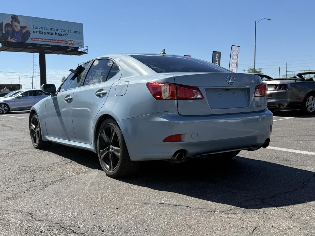 Lexus IS 250 4dr Sport Sdn Auto RWD 2012