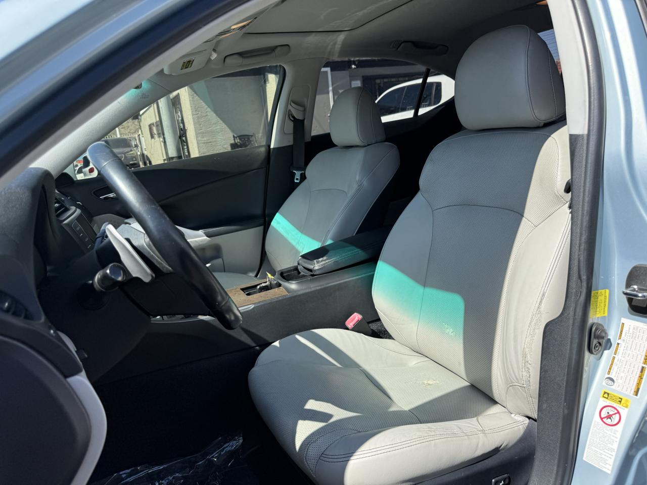 Lexus IS 250 4dr Sport Sdn Auto RWD 2012