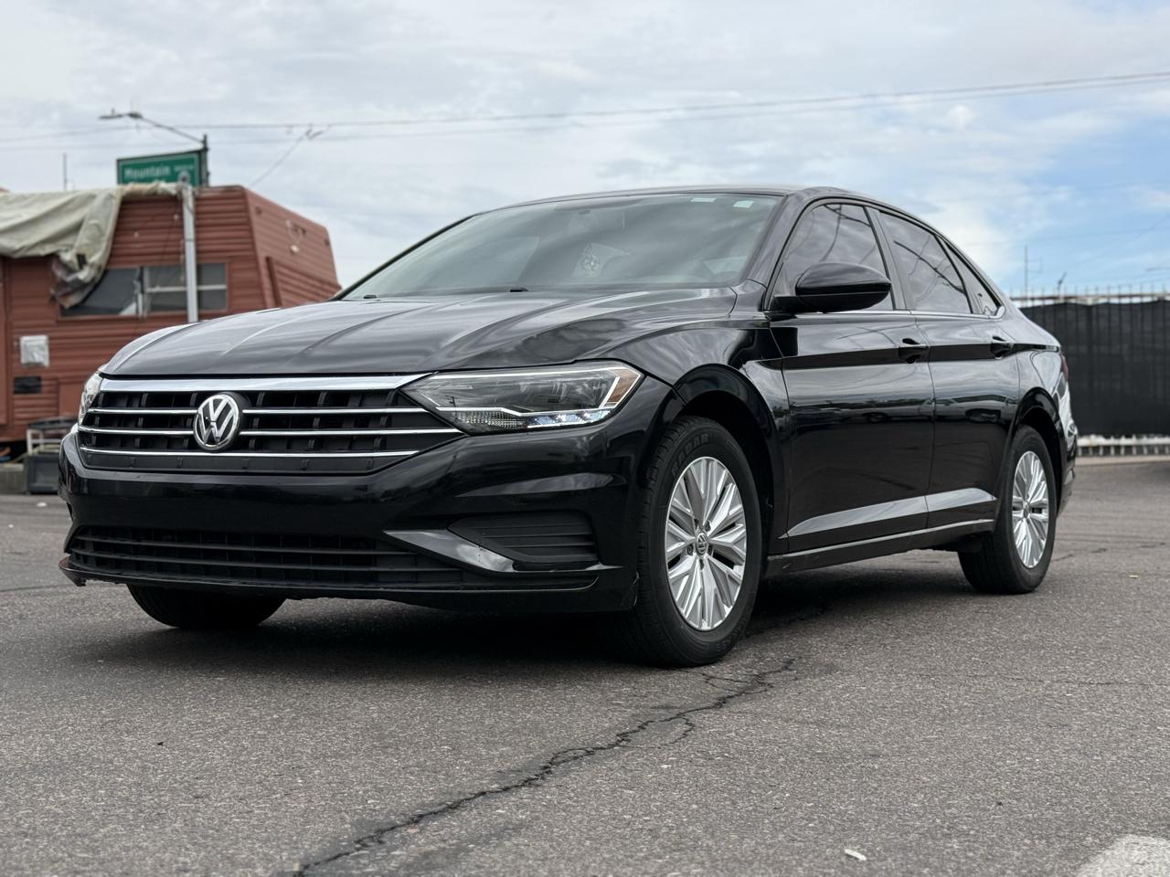 Volkswagen Jetta R-Line Auto w/SULEV 2019