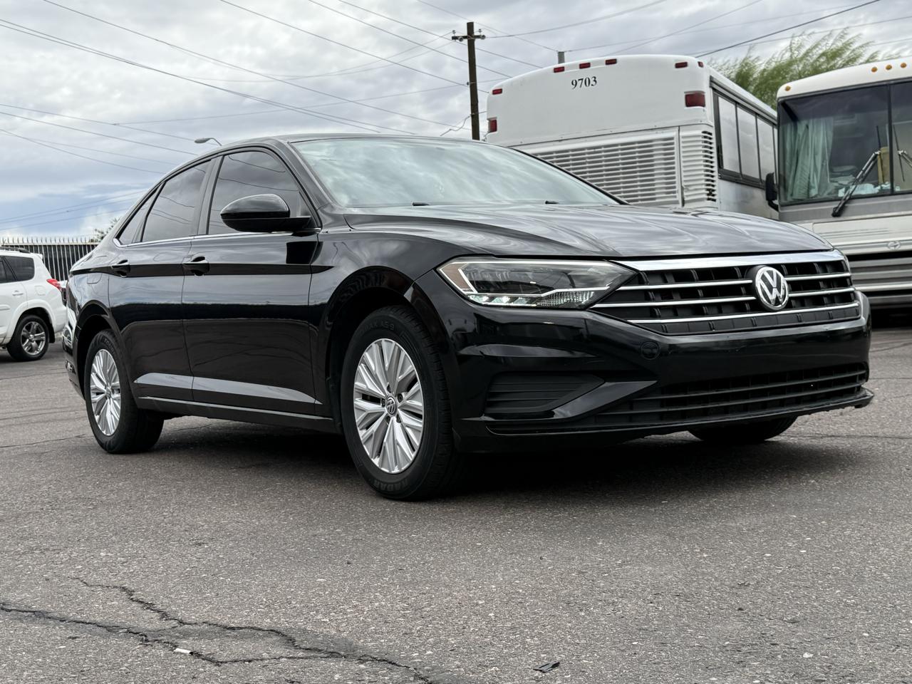 Volkswagen Jetta R-Line Auto w/SULEV 2019