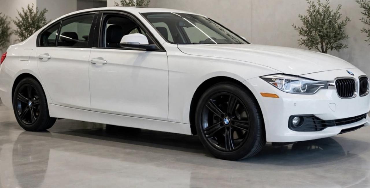 BMW 3 Series 4dr Sdn 320i RWD 2014