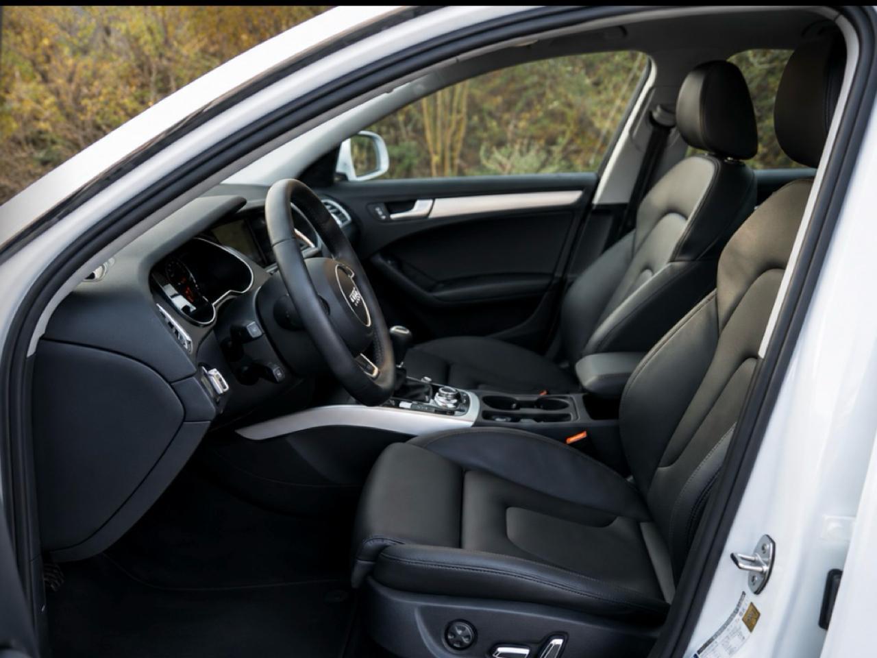 Audi A4 4dr Sdn Auto quattro 2.0T Premium 2014