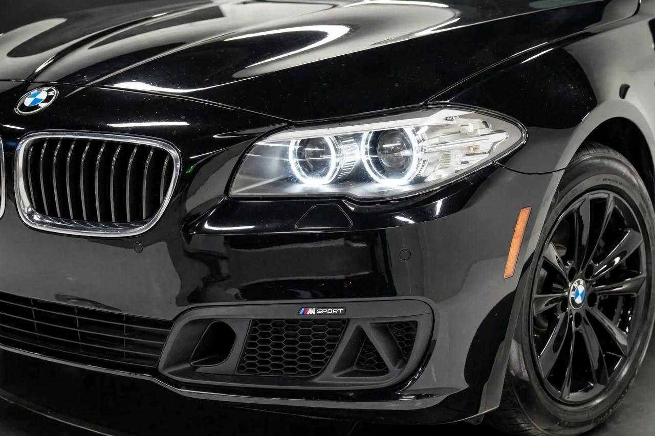 BMW 5 Series 4dr Sdn 528i RWD 2015