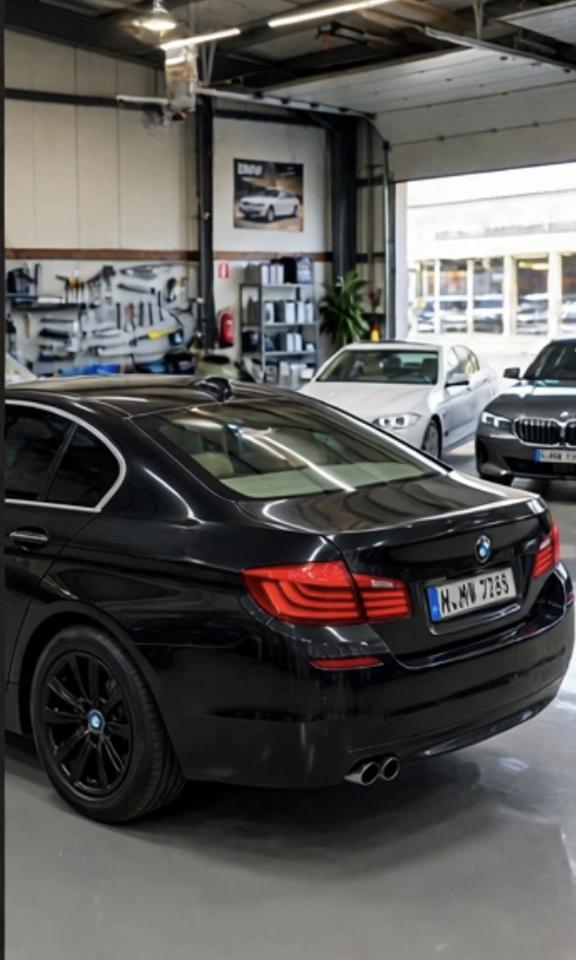 BMW 5 Series 4dr Sdn 528i RWD 2015