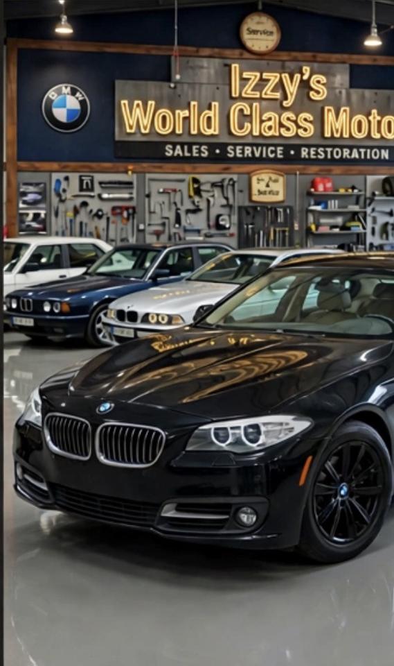 BMW 5 Series 4dr Sdn 528i RWD 2015