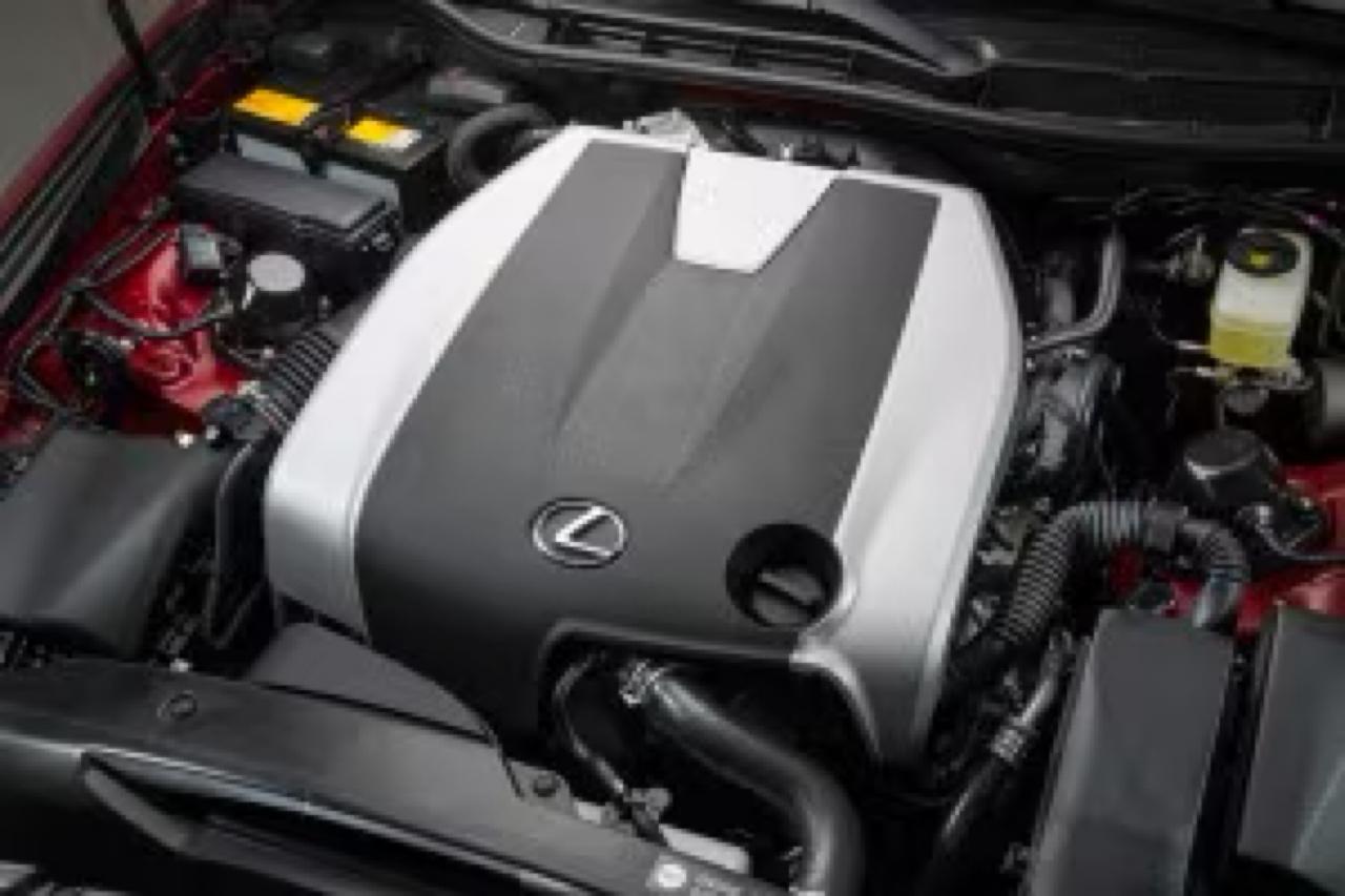 Lexus IS 350 4dr Sdn RWD 2014