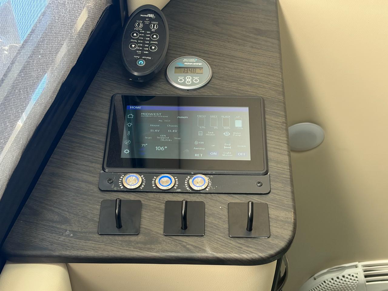 Mercedes-Benz Sprinter Van 3500 High Roof V6 170" RWD 2019