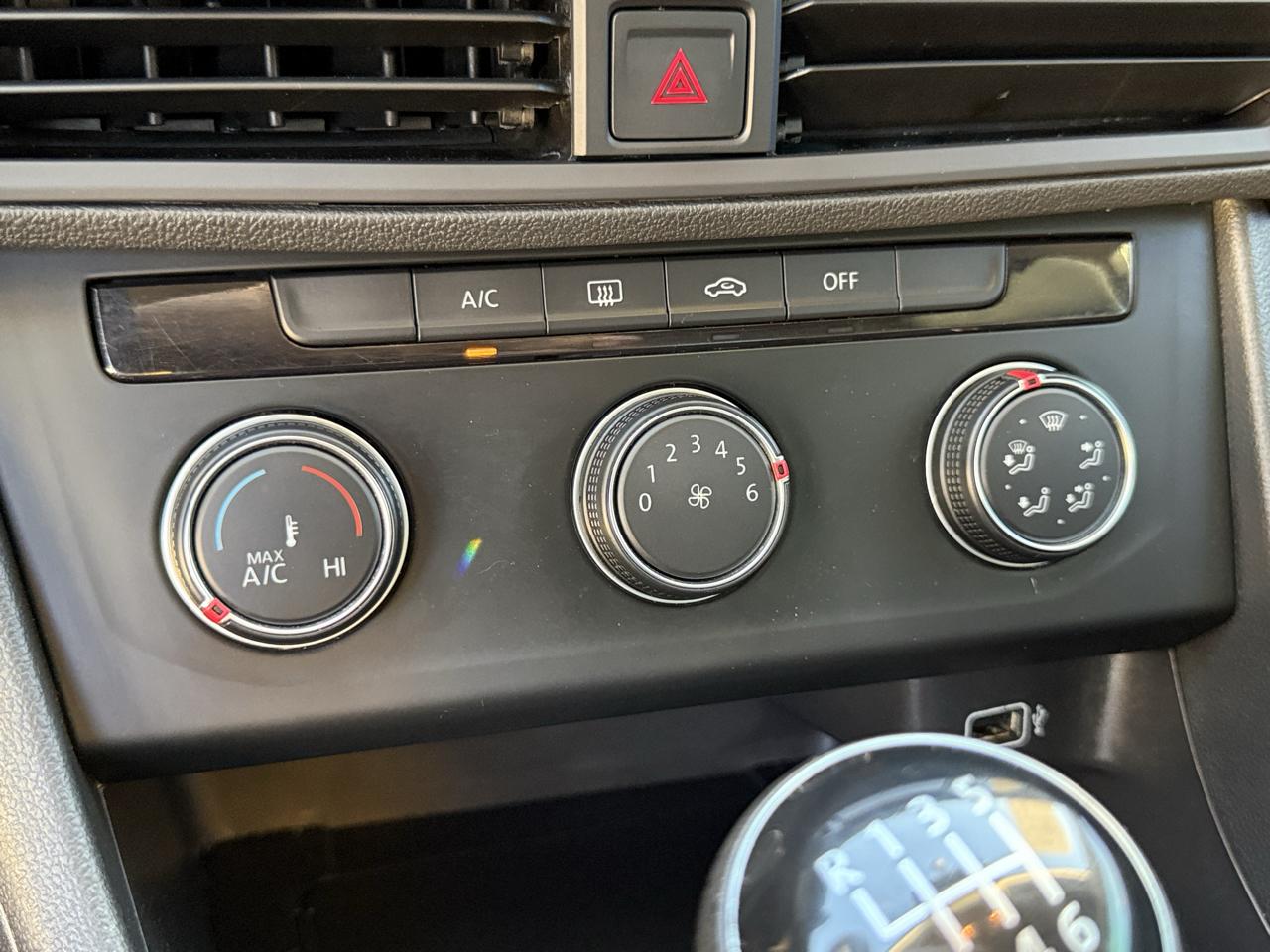 2019 Volkswagen Jetta S - Photo 32
