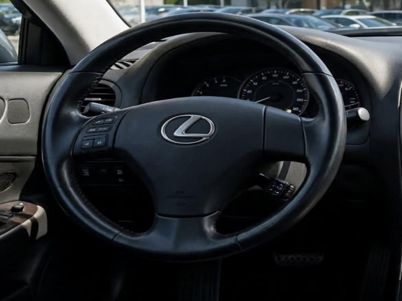 Lexus IS 250 4dr Sport Sdn RWD 2006