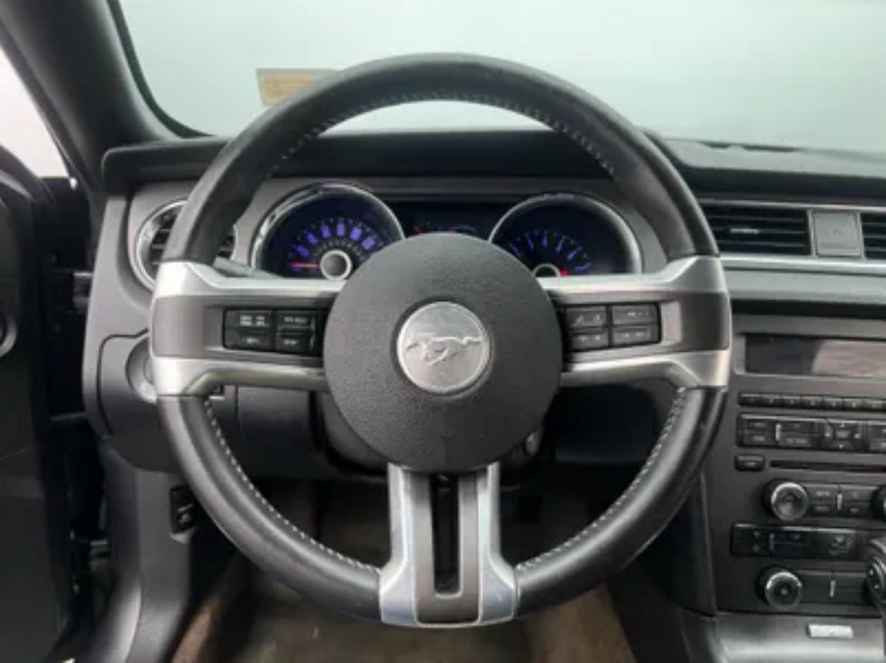 Ford Mustang 2dr Conv V6 2014