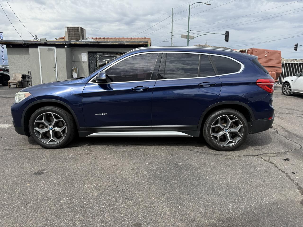 BMW X1 xDrive28i Sports Activity Vehicle 2017