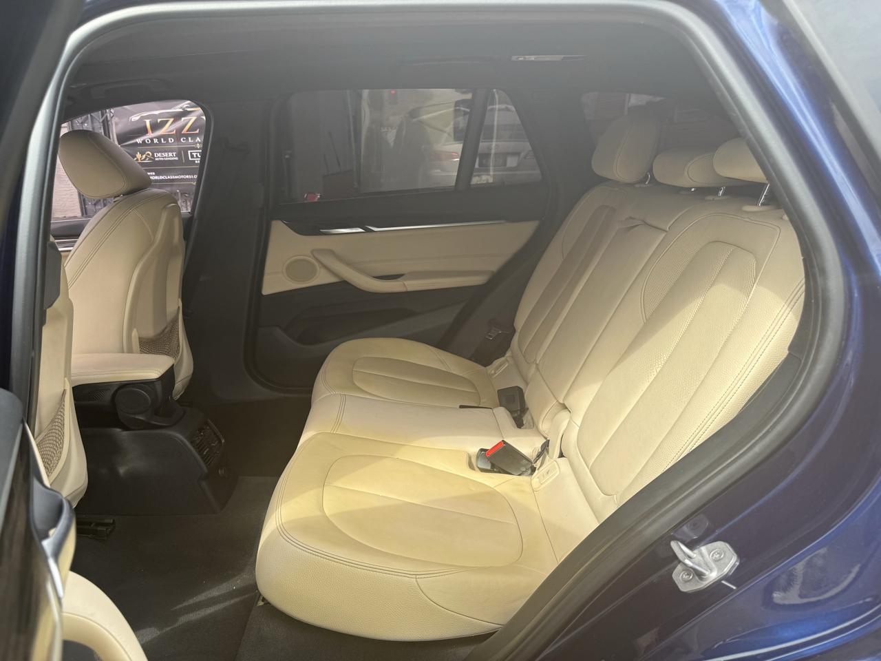 BMW X1 xDrive28i Sports Activity Vehicle 2017